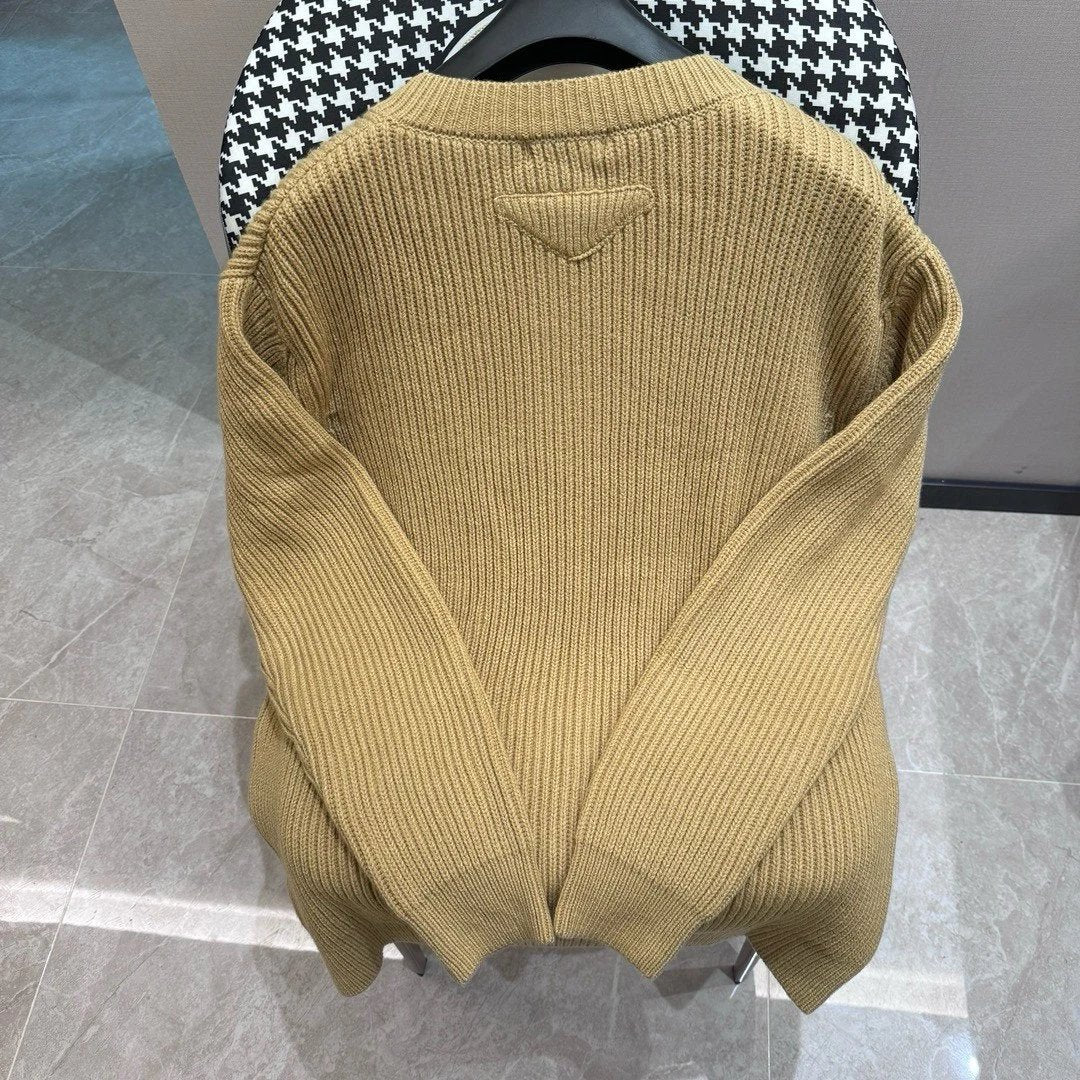 PRADA Sweater Triangle mark logo Knitted Wool Blend Cardigan Sweater for Men and Women Couples Style Jacket