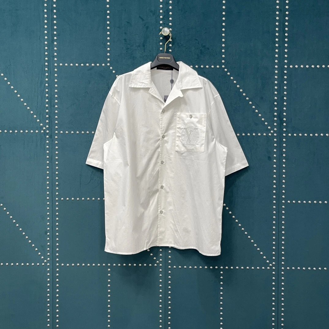 Louis Vuitton LV Shirt Front Pocket Sequin Embroidery logo Shijia Turn-down Collar Short Sleeve Shirt Unisex Versatile Business Casual Slim Fit Jacket