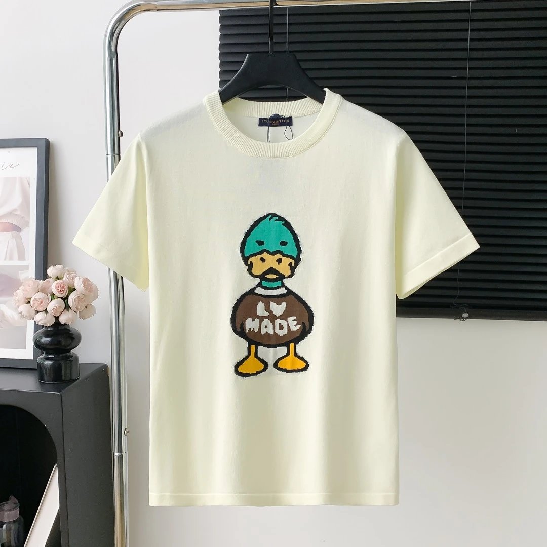 Louis Vuitton LV T-shirt Cute Duck Knit on the Chest logo round Neck Short Sleeve25ss New pure cotton T Unisex T-Shirt OS Loose Fit Base Shirt Top Half Sleeve T-Shirt