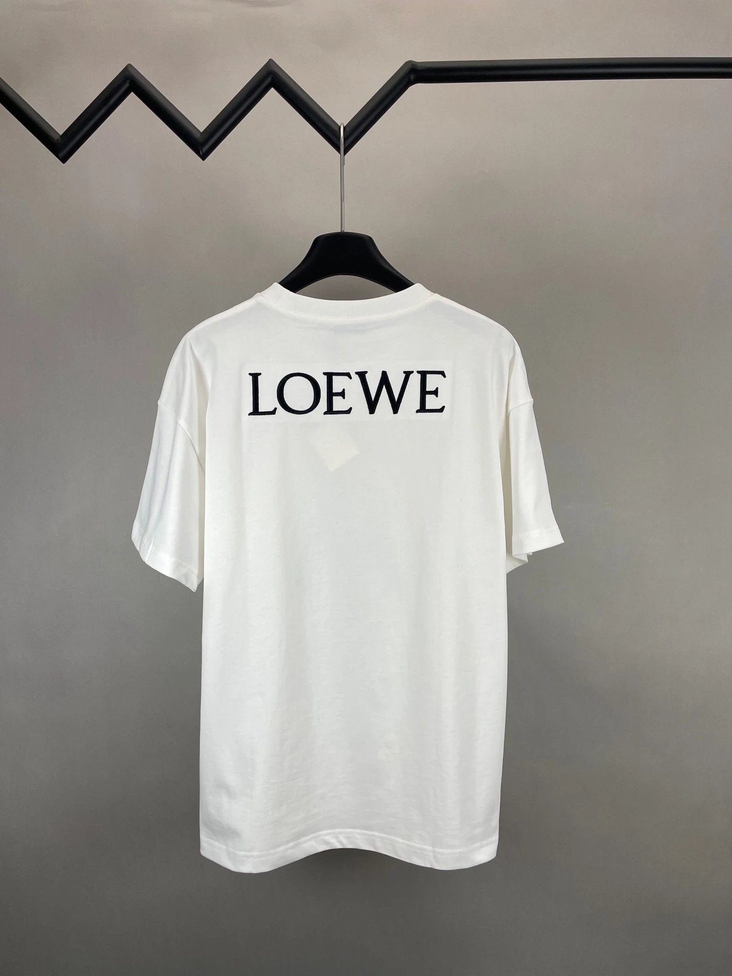LOEWE T-shirt Cartoon Character Print on Chest logo round Neck Short Sleeve25ss New Pure Cotton Unisex Style T Casual T-Shirt Base Layer Shirt OS Loose Fit Half Sleeve Top Plus Size
