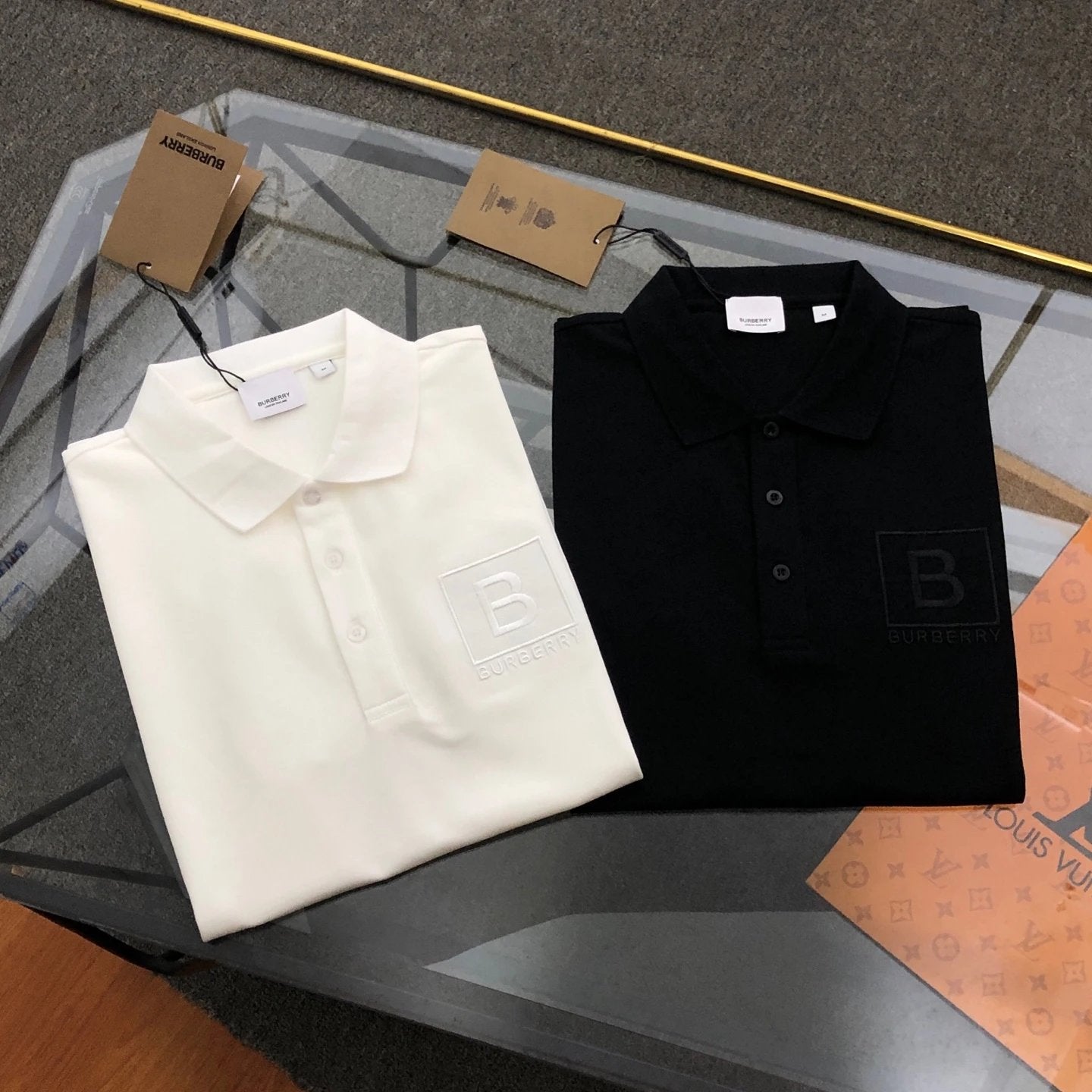 Burberry T-shirt Chest B Words logo Embroidery POLO Shirt Lapel Short Sleeve25ss New Unisex Commuter Short Sleeve Summer Loose Fit T Business Shirt Plus Size T-Shirt