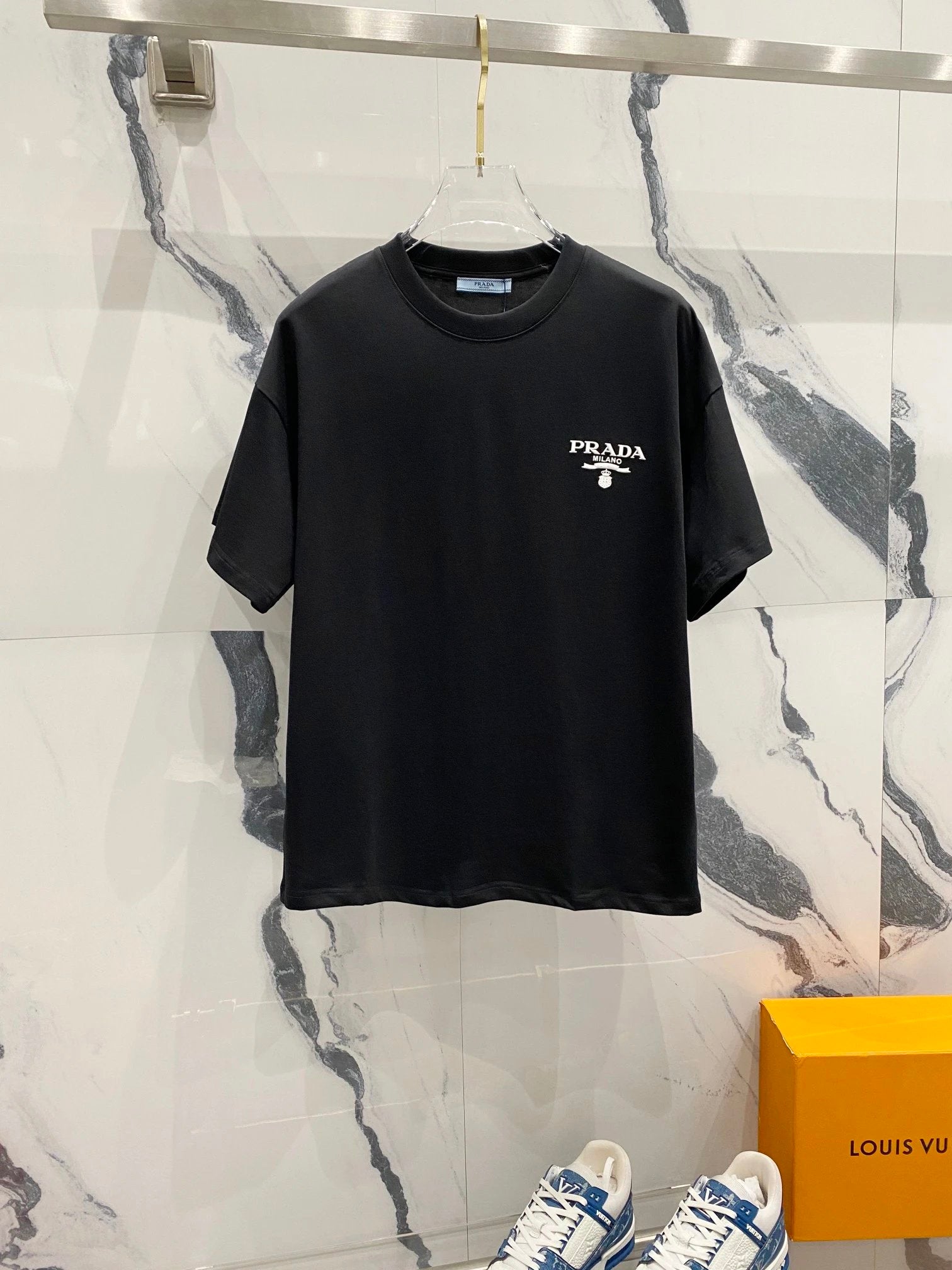 PRADA T-shirt Simple Silicone Three-Dimensional Letter Small Icon LOGO Design round Neck Short Sleeve Cotton Men and Women Same Style T T-shirt OS Loose Fit T-Shirt Casual Simple Base Shirt