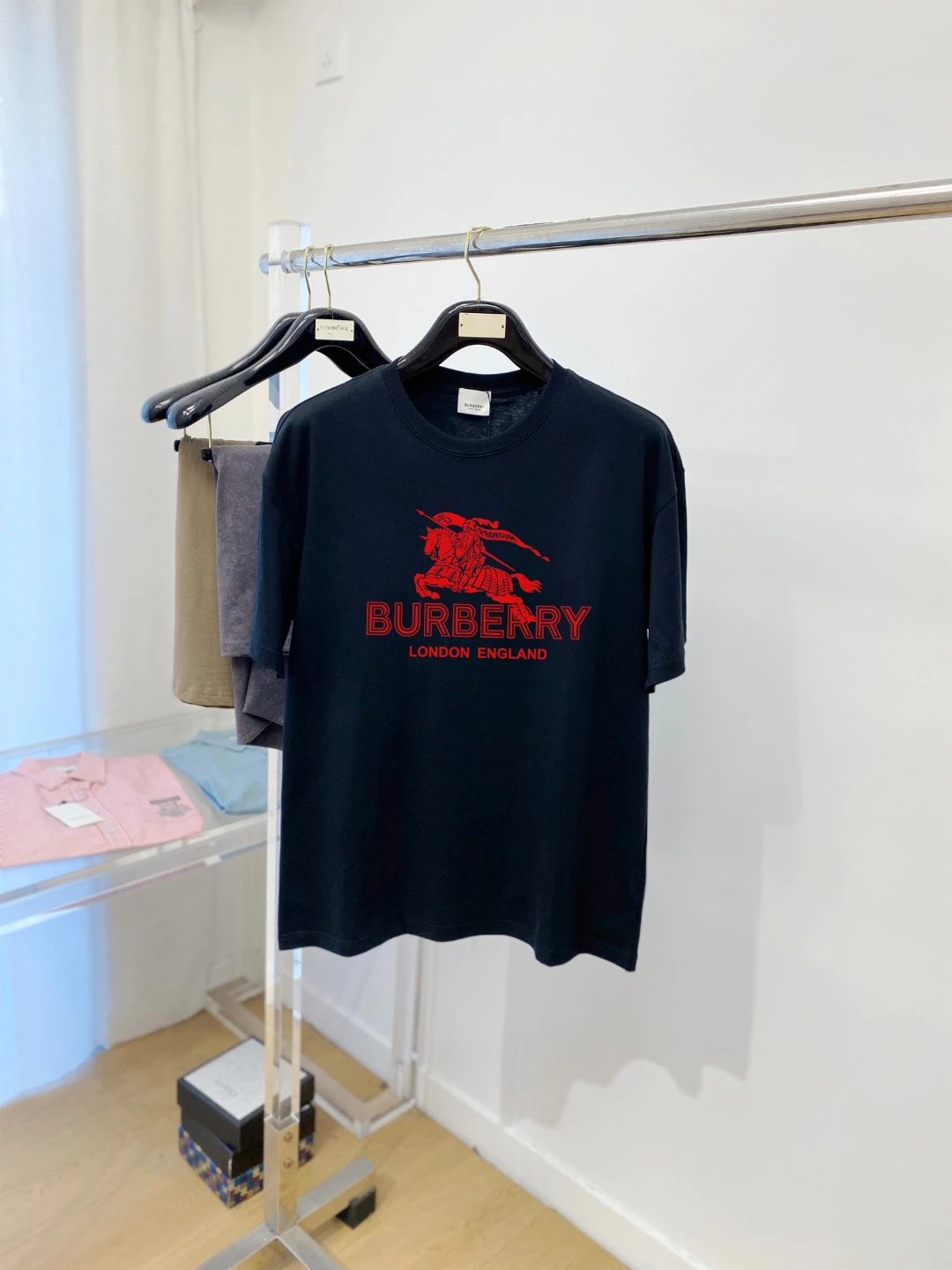 Burberry T-shirt Chest Knight Letter Print logo round Neck Short Sleeve25ss New Pure Cotton Unisex Style T T-shirt OS Loose Fit Base Shirt Top Half Sleeve T-Shirt