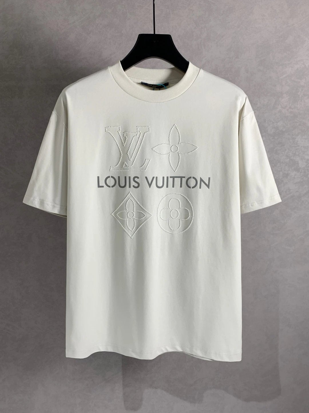 Louis Vuitton LV T-shirt Reflective Rhinestone Letter Print on Chest logo round Neck Short Sleeve25ss New pure cotton T Unisex T-Shirt OS Loose Fit Base Shirt Top Half Sleeve T-Shirt