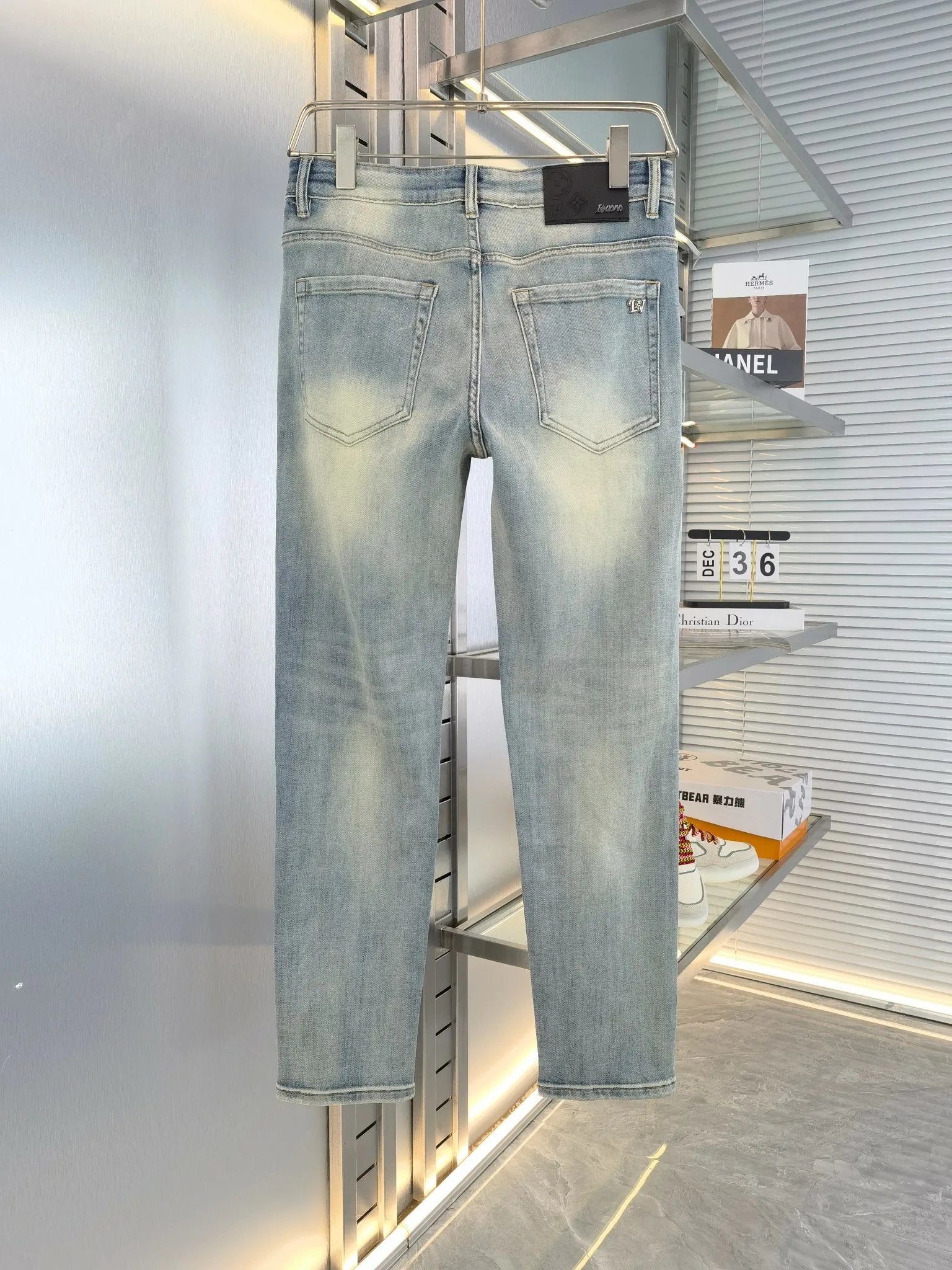 Louis Vuitton LV Jeans Back Body Brand Label logo25ss Spring Summer New Straight Leg Jeans Unisex Slim Fit Long Pants Loose