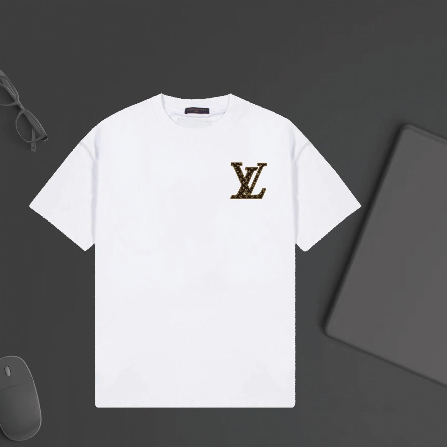 Louis Vuitton LV T-shirt Chest Letter Print logo round Neck Short Sleeve25ss New pure cotton T Unisex T-Shirt OS Loose Fit Base Shirt Top Half Sleeve T-Shirt