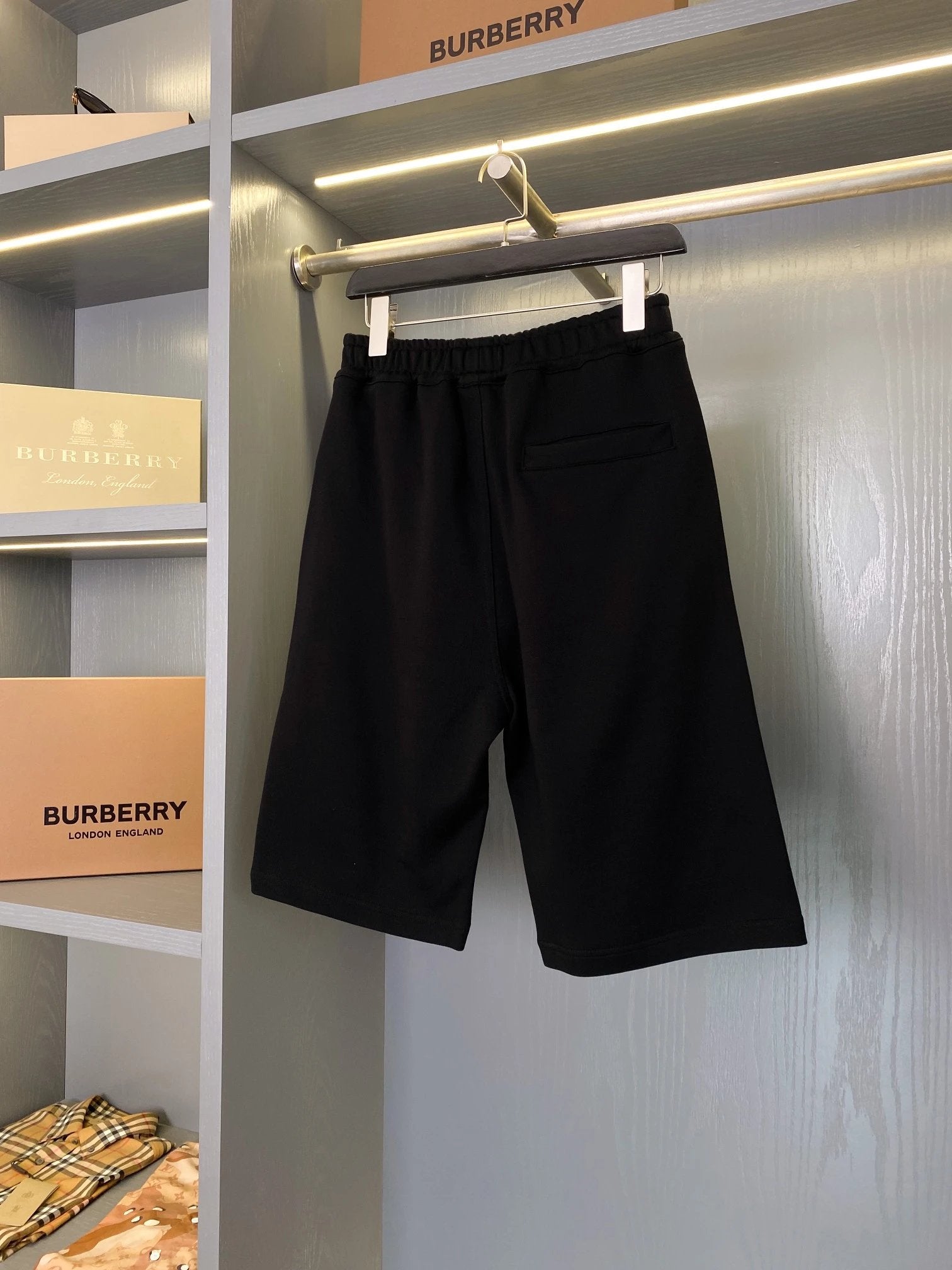 Burberry Shorts Equestrian Knight Logo logo Five-point Shorts25ss New Drawstring Casual Summer Pants5Two-in-One Casual Sweatpants for Men and Women, Pure Cotton Joggers