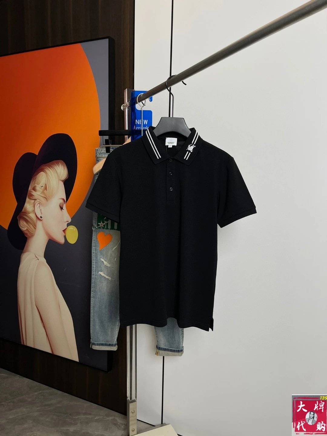 Burberry T-shirt Neckline logo Embroidery POLO Short Sleeve Turn-down Collar Shirt Unisex Summer Solid Color Loose Fit T Business Commuter Short Sleeve Shirt Plus Size