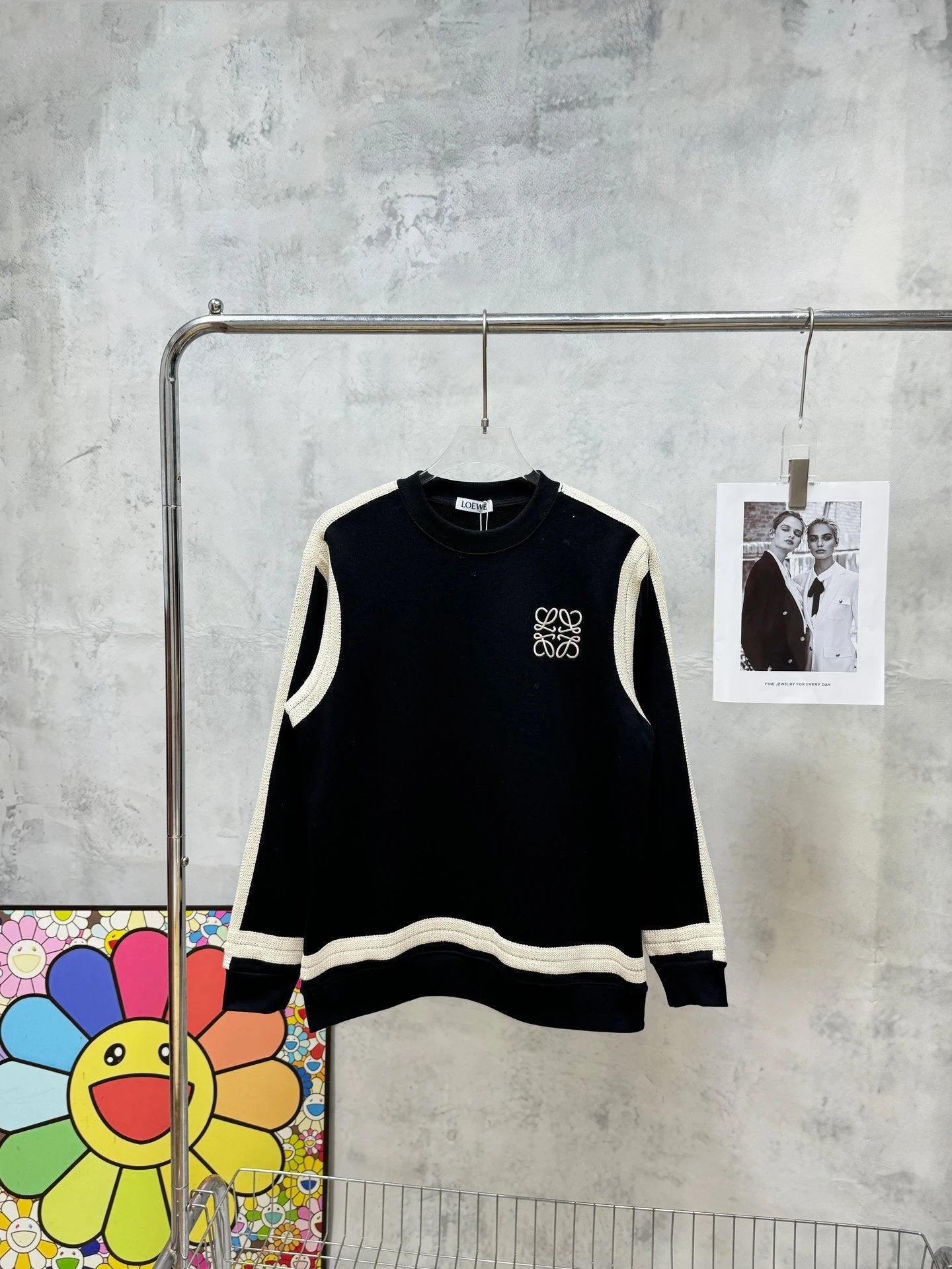 LOEWE Hoodie Embroidered Logo Crewneck Sweatshirt with Edged Ribbon400100% Pure Cotton Terry Loose Fit Versatile Pullover Sweatshirt os Unisex Inner Layer Design24ss Autumn and Winter New Products