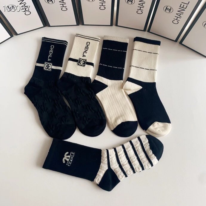 Chanel Sock New Classic Mid-Length Bunching Socks Socks！Five Pairs Per Box，Counter Synchronous Tube Socks