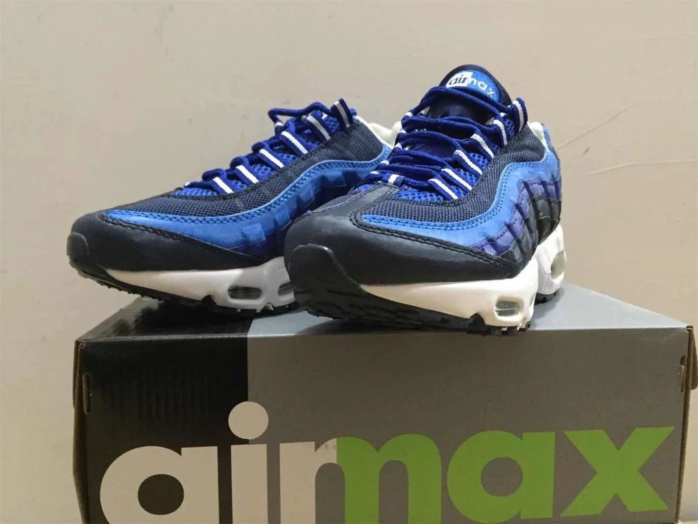 Nike Air Max 95 shoes Fashion Trendy Sneakers