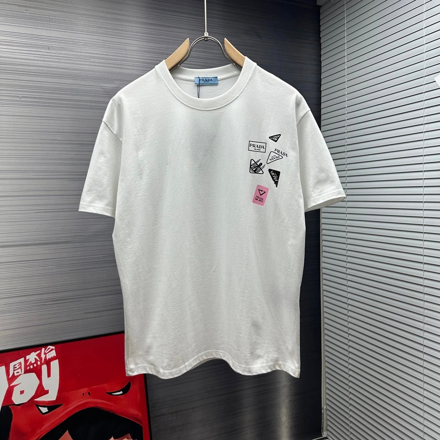 PRADA T-shirt Chest Print ogo round Neck Short Sleeve25ss New pure cotton T Unisex T-Shirt OS Loose Fit Base Shirt Top Half Sleeve T-Shirt