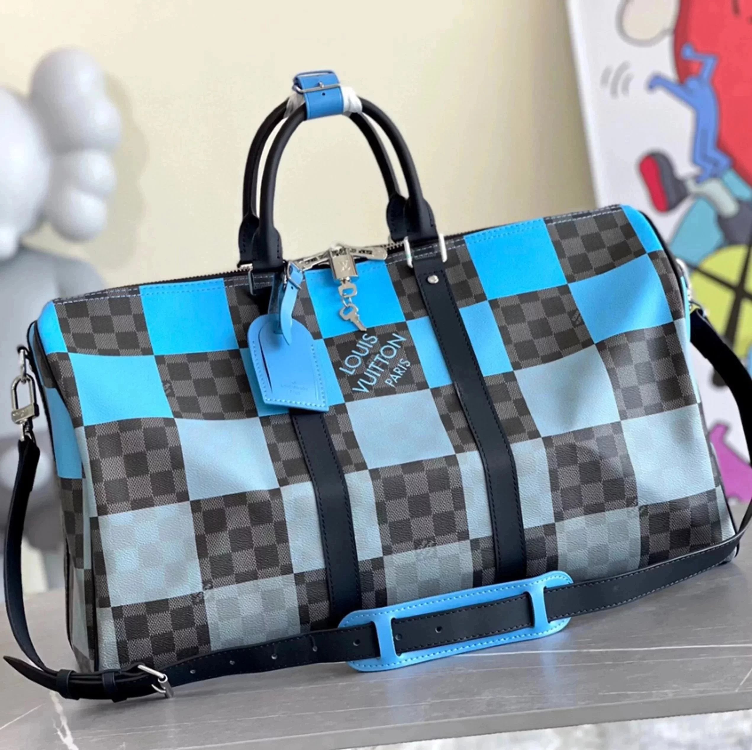 Louis Vuitton LV Travel Bag Top version 【Level Surrogate Shopping】M40410KeepallBandouliere50Delicate Canvas Daub Gradual Blue Checkerboard Plaid Color Changing Travel Bag Men's Portable One Shoulder Luggage Bag Luggage Bag Travel Bag