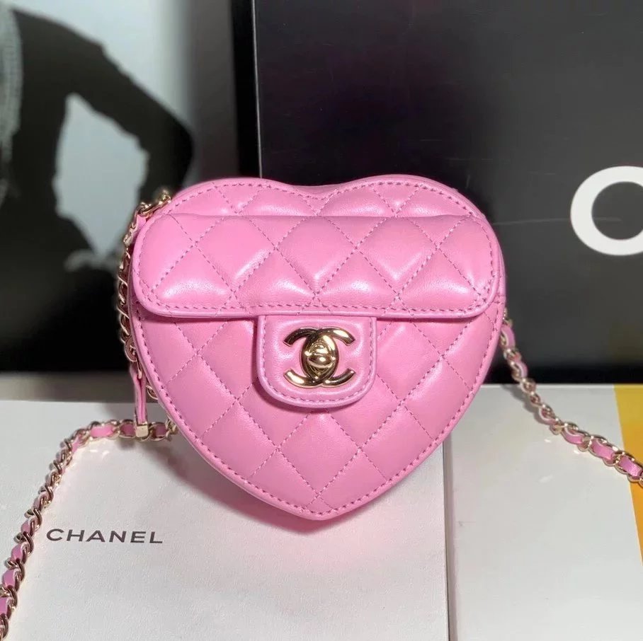 Chanel Women's Bag Top version 【**Original Order】2022Early Spring Series Women's Heart Bag Large Heart Bag Black White Messenger Bag Chain Bag Shoulder Bag Stylish Bag Women's Bag Home Heart Bag Heart Bag