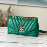 Louis Vuitton LV Women's Bag Top version 【】M586645?Full Leather Leather NEWWAVE Chain Bag Shoulder Bag Messenger Bag Women's Bag V Quilted Chain Bag Handbag Retro Women Bag Women m58549m58550m58552m58553