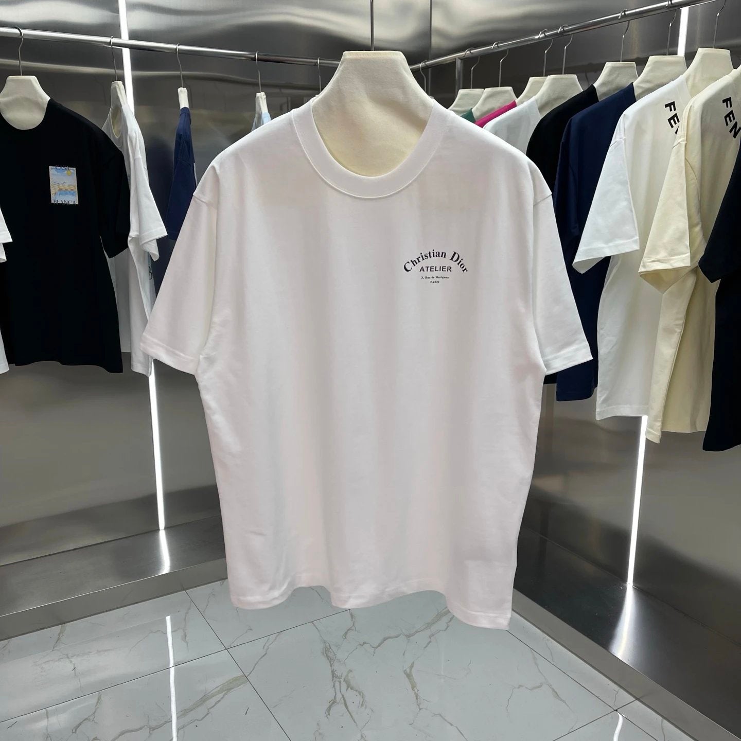 Dior T-shirt Backside Letter Print logo round Neck Short Sleeve25ss New pure cotton T Unisex T-Shirt OS Drop Shoulder Loose Fit Base Shirt Top T-Shirt Short Sleeve