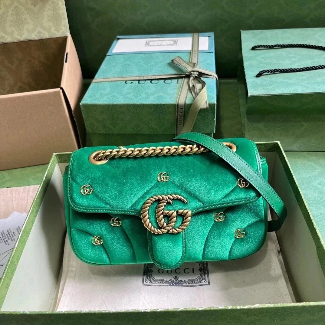 Gucci Women's Bag Top version 【**Original Cowhide】2023Autumn and Winter New Marmont Mamon Series Mini Backpack Chain Bag Medium Backpack Heart Bag Pairs G Rivet Embellished Velvet Marmon Bag Autumn and Winter Velvet Women's Bag446744443497