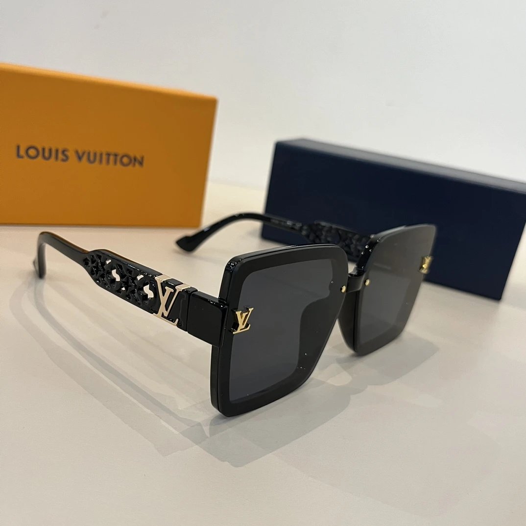 Louis Vuitton LV Sunglasses Letter Gold Label Temple Sunglasses Slimming Non-Prescription Driving Beach Fishing Unisex Couple Style UV Protection25ss New Sports Casual Versatile