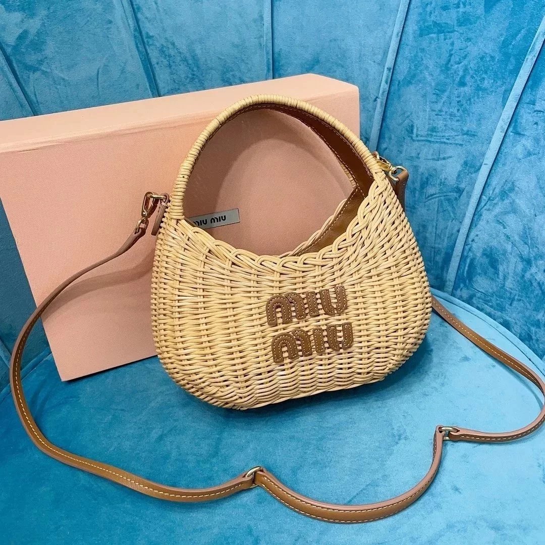 Miu Miu Bag Top version 【Original Quality】2023New Summer Pastoral Vacation Style Woven Vegetable Basket Bag New Portable Shopping Basket Bag Woven Bag Handbag Hobos Dumpling Bag