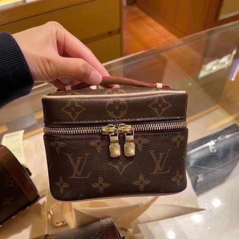 Louis Vuitton LV Bag Nice Classic Presbyopic Portable Small Square Box Bag Cosmetic Bag