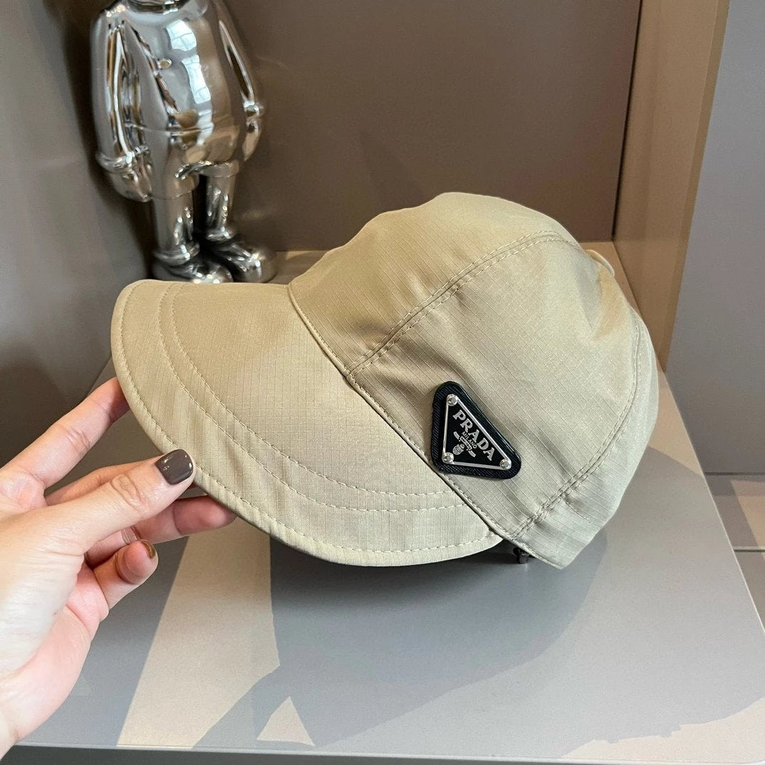 PRADA Hat Trendy Wild Baseball Cap