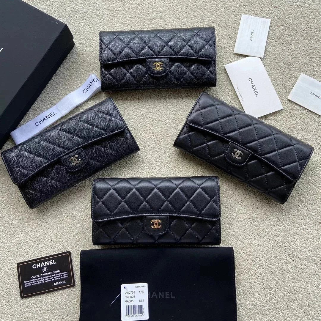 Chanel Wallet Top version Mid-Length Flip Wallet Double CC Women's Wallet Small Women's Wallet Imported Italian Sheepskin Imported Caviar Cowhide Size:w19×h10.5×3cm Color:Black Lambskin Silver Steel Jacket