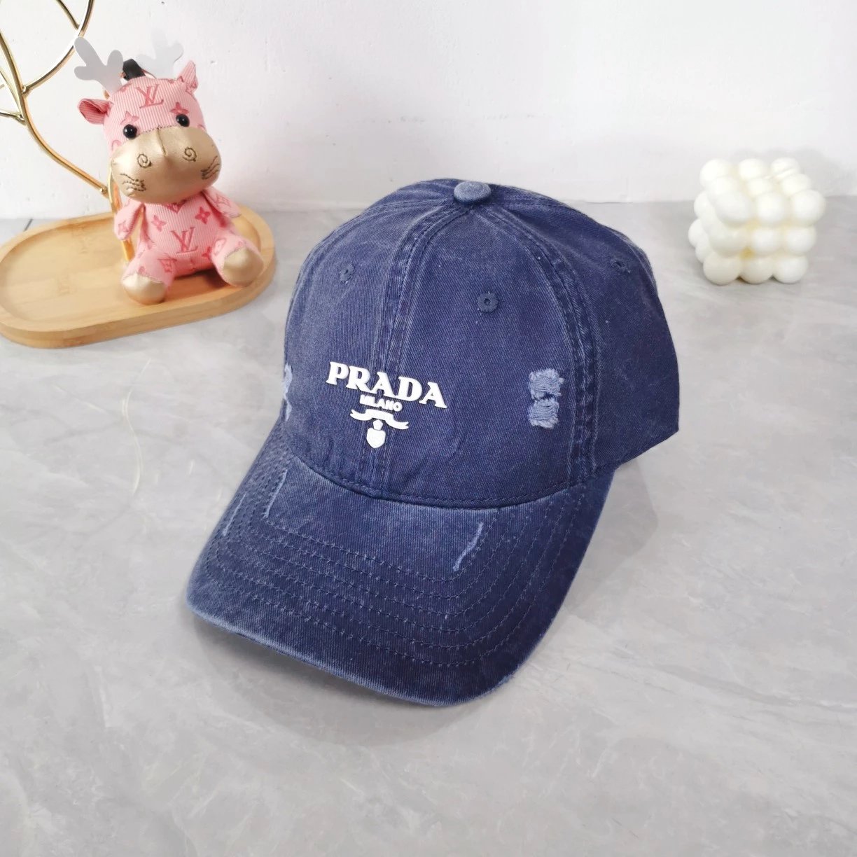 PRADA Hat Fashion Trend All-Matching Hat