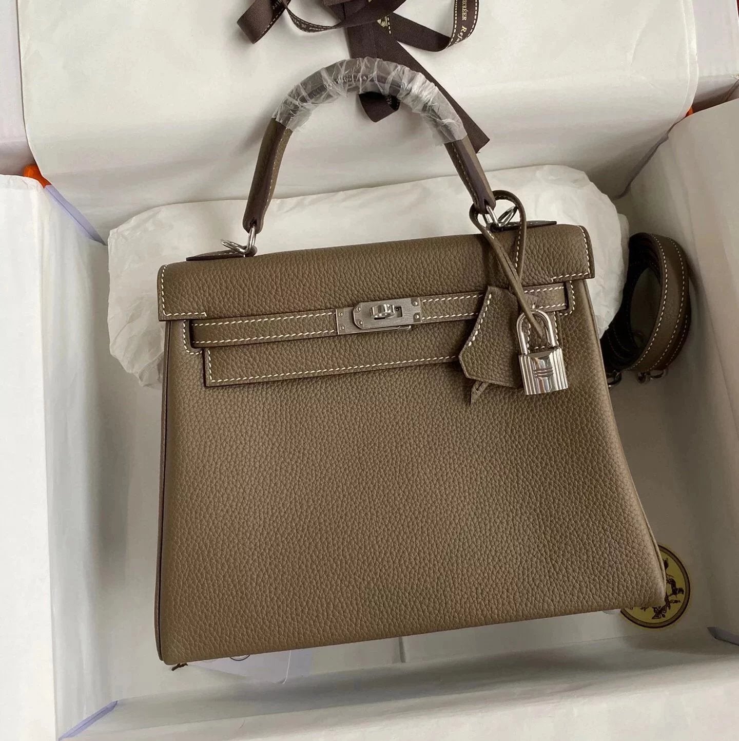Hermes women's bag Top version Women's Bag Women's Bag Handbag Shoulder Bag Messenger Bag Kelly25cm28cmKellytogo Cowhide Wax Line Hand Sewing