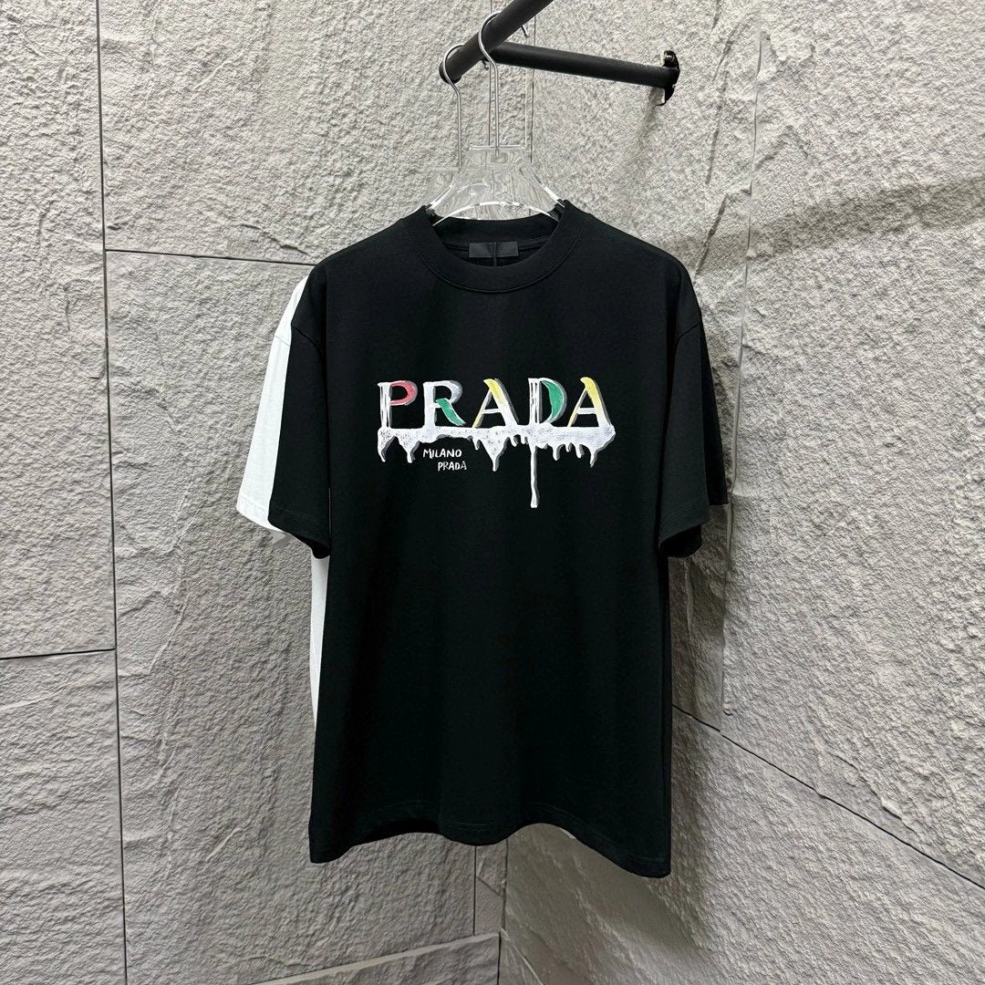 PRADA T-shirt Unique Graffiti Letter Print on Chest logo round Neck Short Sleeve25ss New Pure Cotton Unisex Style T T-shirt OS Loose Fit Base Shirt Half Sleeve T-Shirt Top Half Sleeve