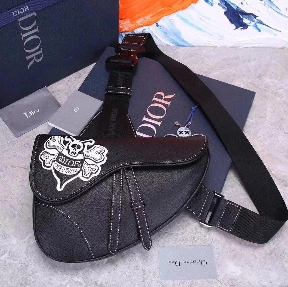 Dior Men's Bag Top version Men's and women's bags Saddle Full Logo Printed Saddle Bag Shoulder Messenger Bag Chest Bag Waist Bag