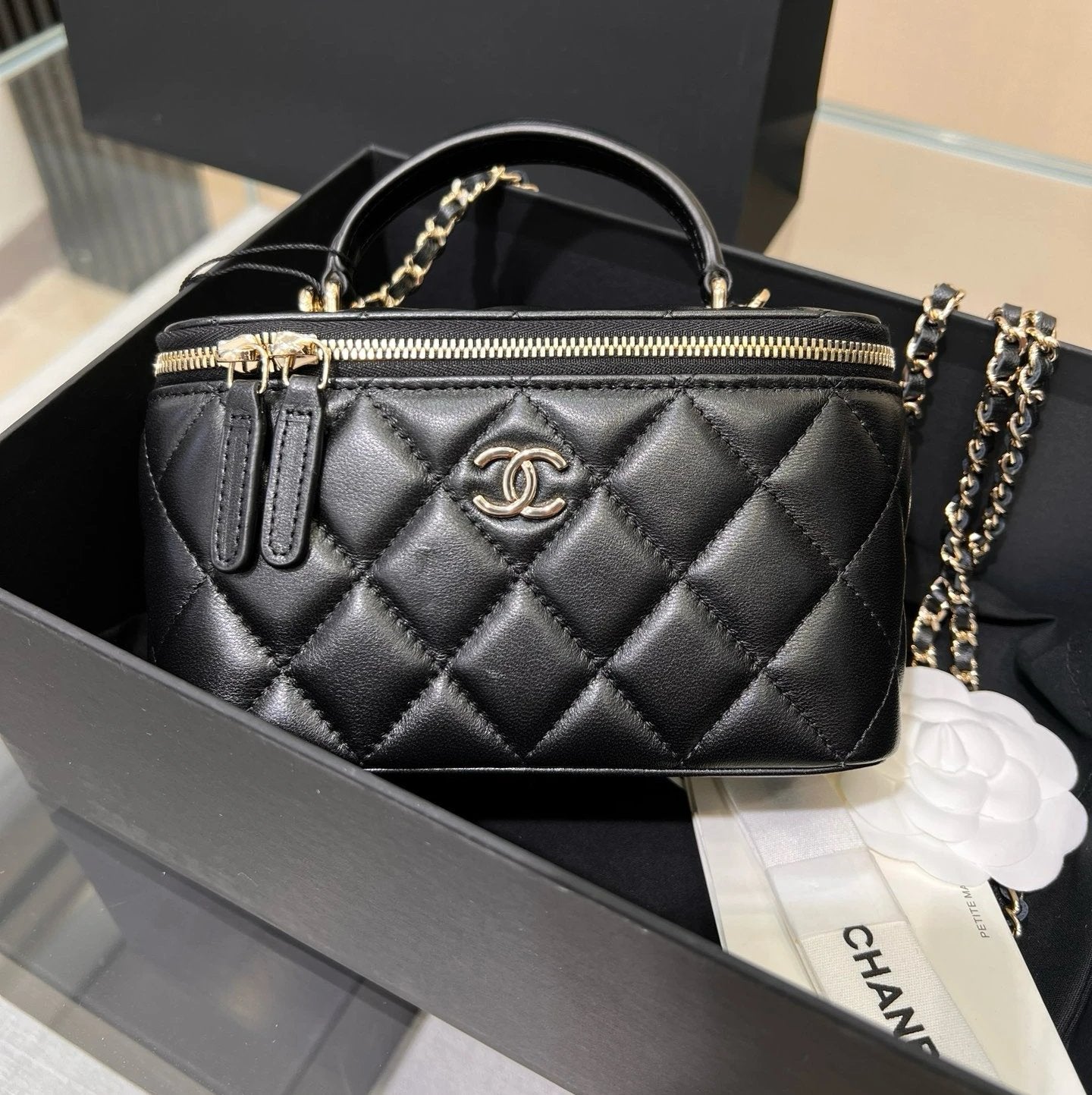 Chanel Women's Bag Top version 【Original Leather Upgraded Version】Home New24P New Color Box Bag Series Original Sheepskin Bag Lipstick Pack Cosmetic Bag Small Box Bag Box Bag Intrazone Mirror Bag Style New Women Bag Handle Box Bag Leisure Bag Shoulder Bag