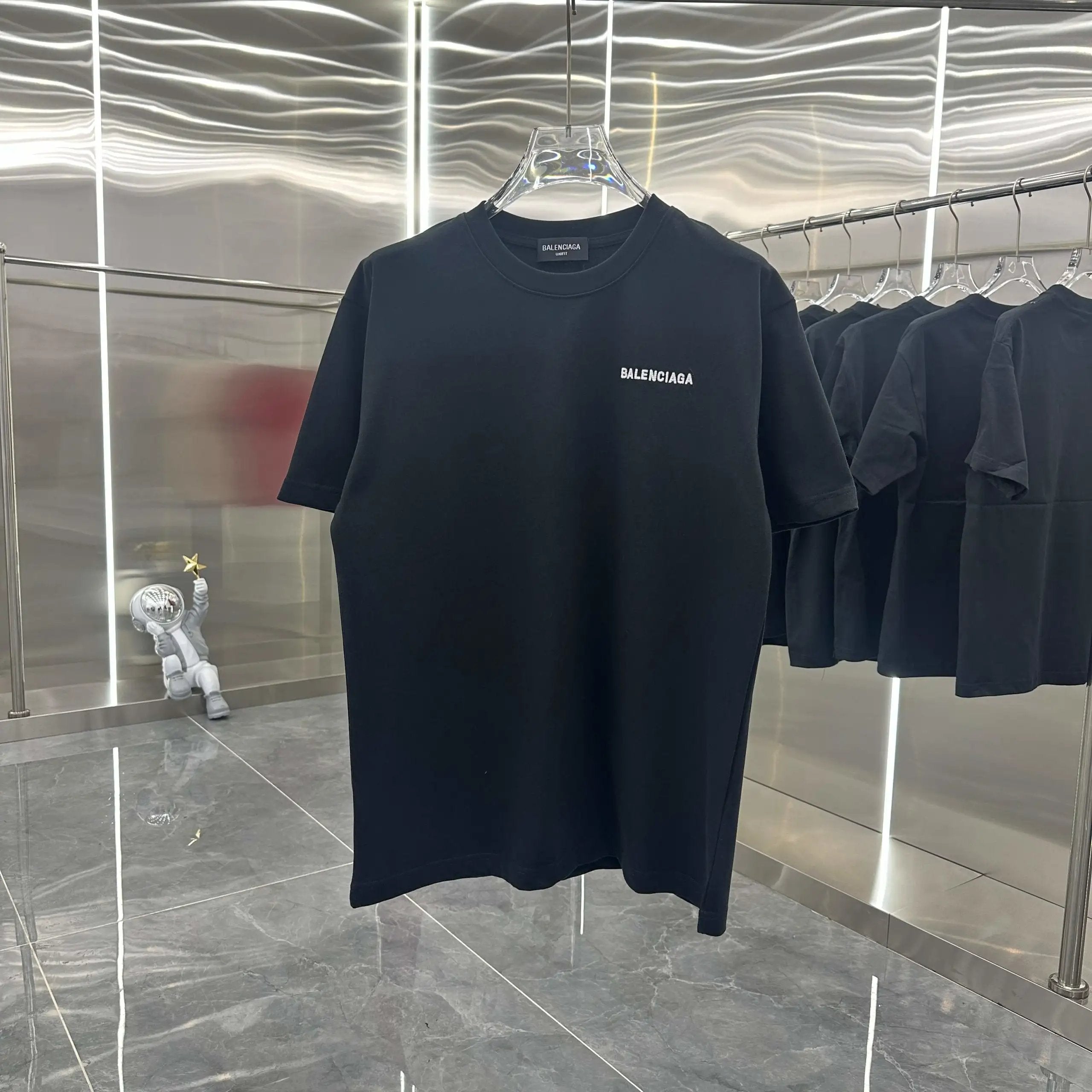 Balenciaga T-shirt Classic Front and Back Embroidery logo round Neck Short Sleeve25ss New Pure Cotton Unisex Style T Casual T-Shirt Base Layer Shirt OS Drop Shoulder Loose Fit Half Sleeve Top Plus Size