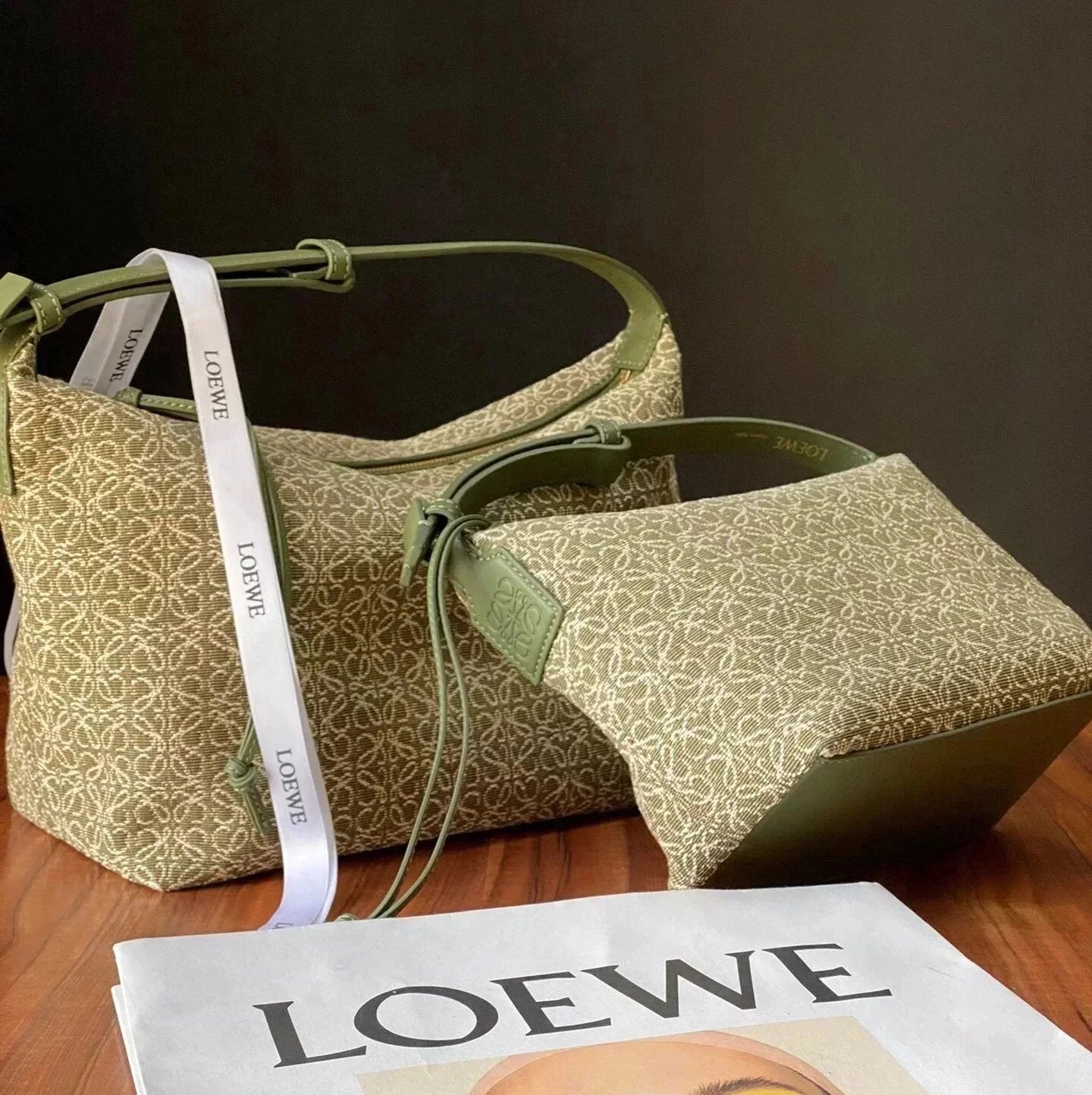 LOEWE Women's Bag Top version 【Original Leather】New cubi Lunch Bag Anagram Handbag Jacquard Underarm Bag Lunch Box Bag Dumpling Bag Shoulder Handbag Women's Bag