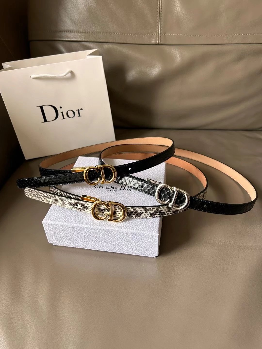 Dior Belt Top version Original Order Belt Genuine Cattlehide Leather Surface Belt Women's Belt Double-Sided Head Layer Cowhide Universal Business Women's Belt Women's Business Casual Belt Belt Women's High-End Belt Road Belt Women's Ferragamo Women's Belt