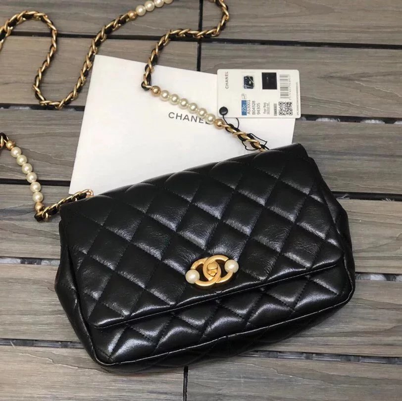 Chanel Women's Bag Top version 【Surrogate Shopping Edition】22Early Spring New Pearl Bag Calf Leather Phantom Pearl&Gold Metal Straps and Double CLogo The Pearl next to It Is Exquisite and Can Be Crossbody Shoulder Underarm Bag Dinner Bag Women's Bag