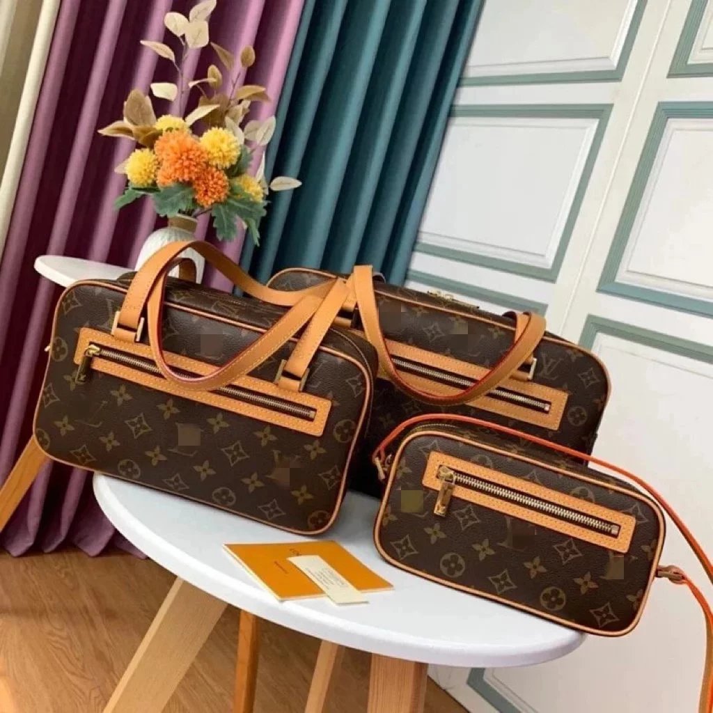 Louis Vuitton LV Women's Bag Top version Women's Classic Mid-Ancient Jack Purcell Box Bag Medium Portable Shoulder Underarm Bag Smiling Face Bag Camera Bag M51182M51183M51181
