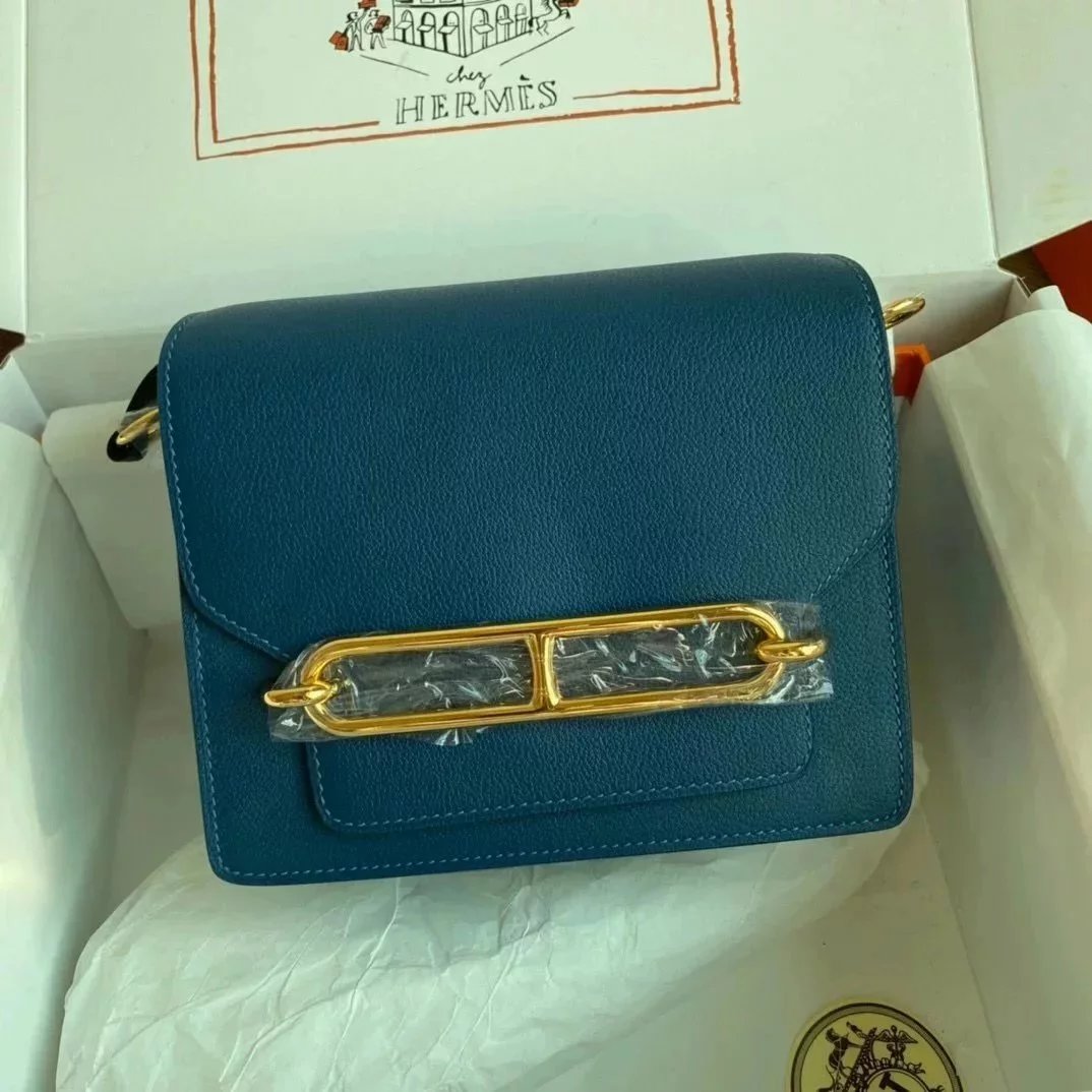 Hermes women's bag Top version Customized Real Shot Small Square Bag Pig Nose Bags Roulis19CMevercolor Leather Pig-Shaped Bun Gold Buckle Silver Buckle Flap Shoulder Messenger Bag Yang Mi Same Style Women Bag