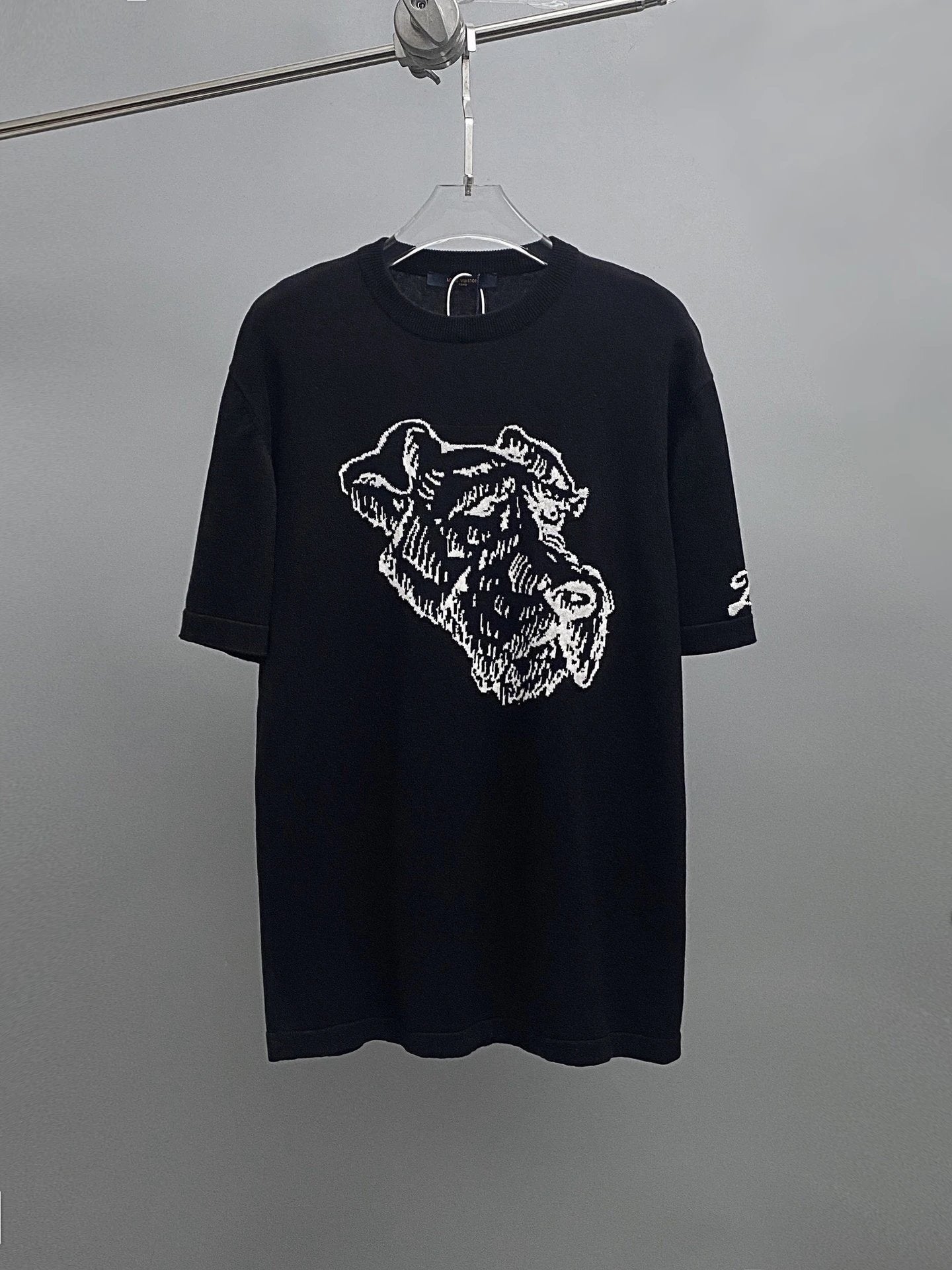 Louis Vuitton LV T-shirt Dog Head Pattern Knit Sweater with Round Neck and Short Sleeves25ss New Product T Unisex T-Shirt OS Loose Fit Base Shirt Top Half Sleeve T-Shirt