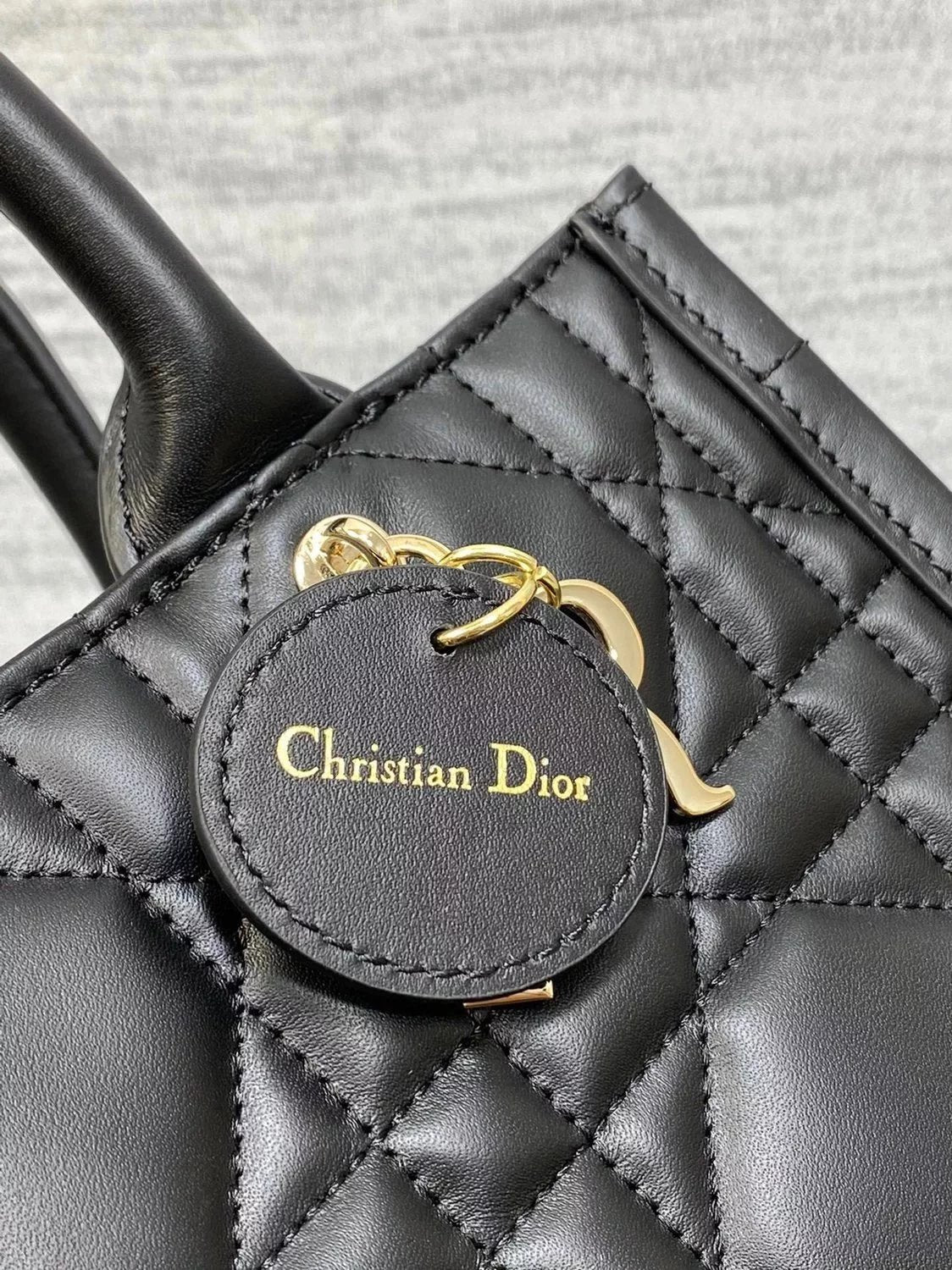 Dior Women's Bag Top version 【Original Version】2024Spring Latest Toujour Tote Bag New Diana Tote Bag Handbag Commuter Bag Women's Handbag Shoulder Bag Messenger Bag