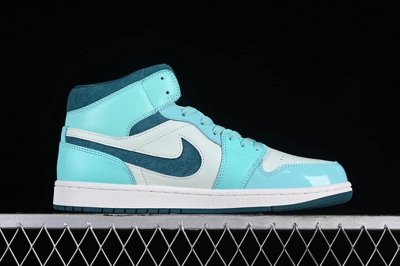 Air Jordan 1 Mid shoes New All-Match Trendy Leisure Sneaker