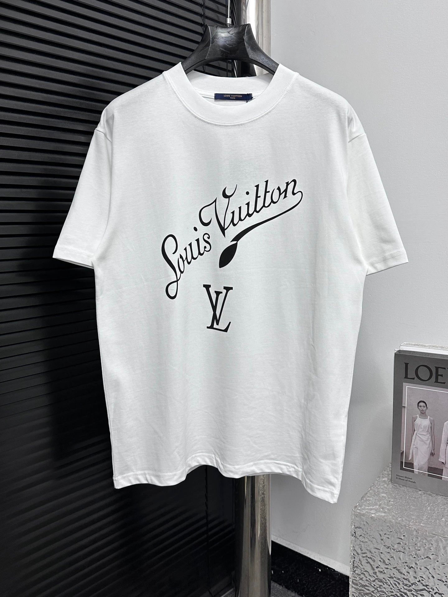 Louis Vuitton LV T-shirt Chest Letter Print logo round Neck Short Sleeve25ss New Pure Cotton Unisex Style T T-shirt OS Loose Fit Base Shirt Top Half Sleeve T-Shirt