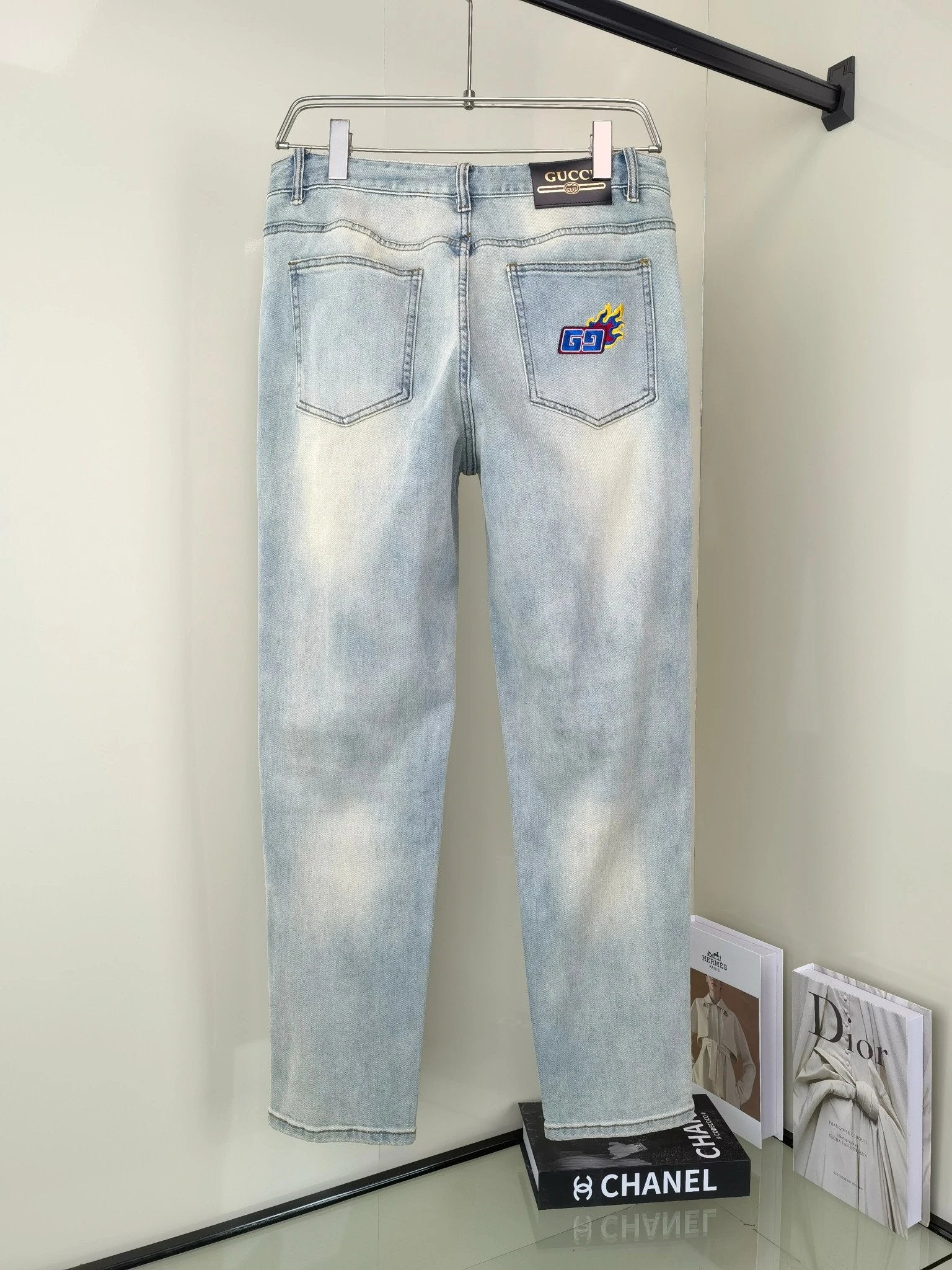 Gucci Jeans Back Pocket Letter Flame Embroidery logo25ss Spring Summer New Straight Slim Fit Jeans Unisex Loose Fit Long Pants