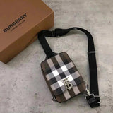 Burberry Women's Bag Top version 【Original Order】2022New Men's Crossbody Bag Chest Bag Shoulder Bag Made of Plaid and Leather Material, Exclusive for Decorative Brands TB Logo Lock Men's Bag Cattle Leather Bag