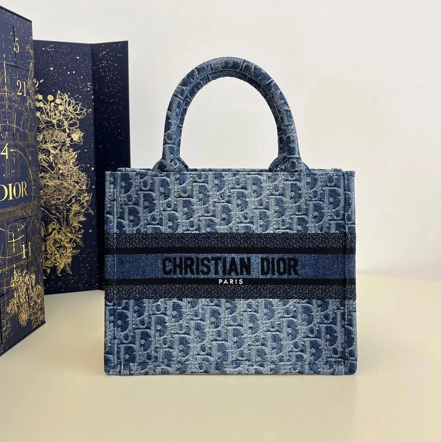 Dior Women's Bag Top version 【New Product Launch】2024New tote Denim Gradient Series Small Size Medium Large Shopping Bag Tote Bag Shoulder Underarm Bag Mummy Bag Handbag