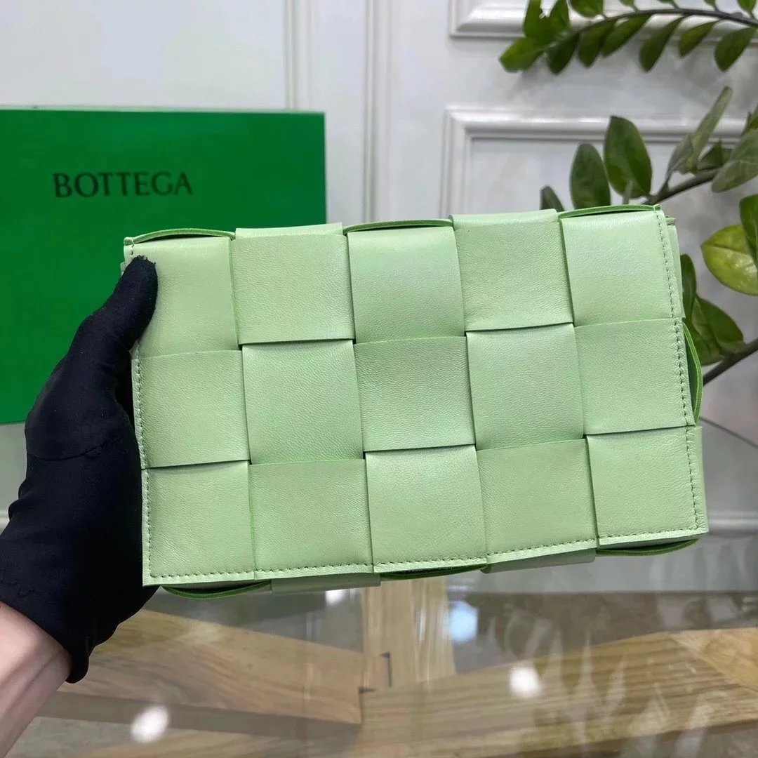 Bottega Veneta Women's Bag Top version 【Special Cabinet Version】Classic Style CROSSBODY Square Bag Pillow Bag Rubik's Cube15Plaid Woven Bag Original Leather Handbag Waist Bag Chest Bag Shoulder Messenger Bag Unisex Men's and Women's Bags