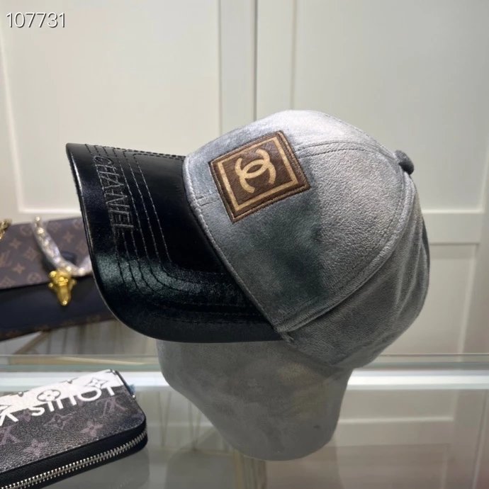 Chanel Hat Counter New Original Baseball Cap，Autumn and Winter Horse Hair Three-Dimensional Embroidery，Exquisite and Flawless！Original Quality，Exclusive Physical Shooting。