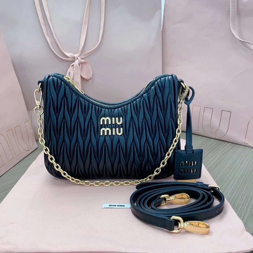 Miu Miu Bag Top version 【M Home】New Season Women's Bag Crystal Chain Accessories Series Handbag Pleated Lambskin hobo Bag Shoulder Crossbody Handbag Underarm Bag5BH211New Version Genuine Leather Shoulder Strap Shoulder Bag Chain Bag Underarm Bag