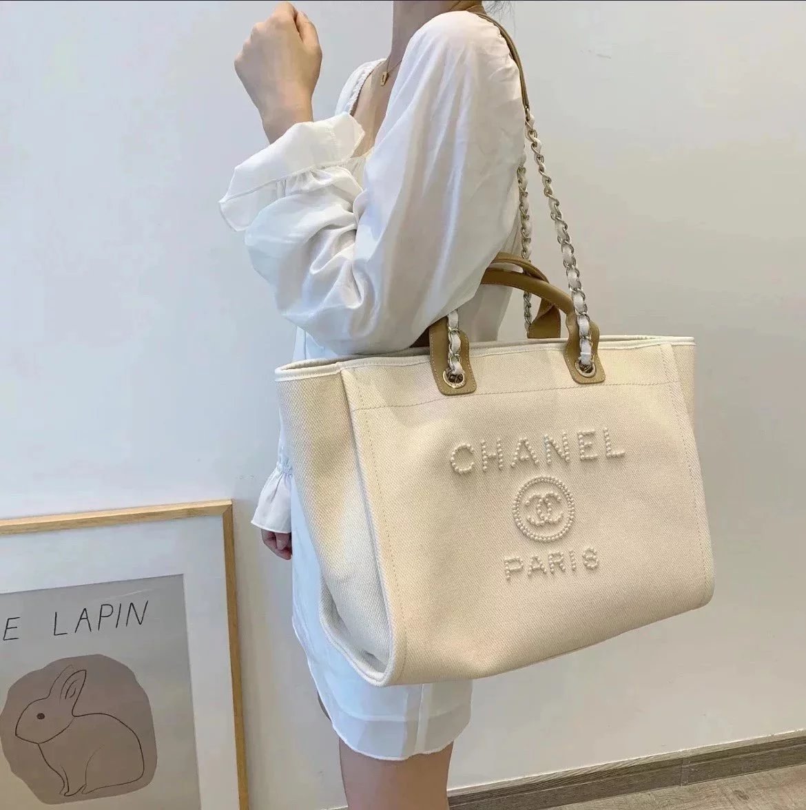 Chanel Women's Bag Top version 【Original Factory**】Small Fairy Pearl Embroidered Beach Bag Shopping Bag Mother Bag Tote Bag Pearl Beach Bag Vegetable Basket Women's Bag