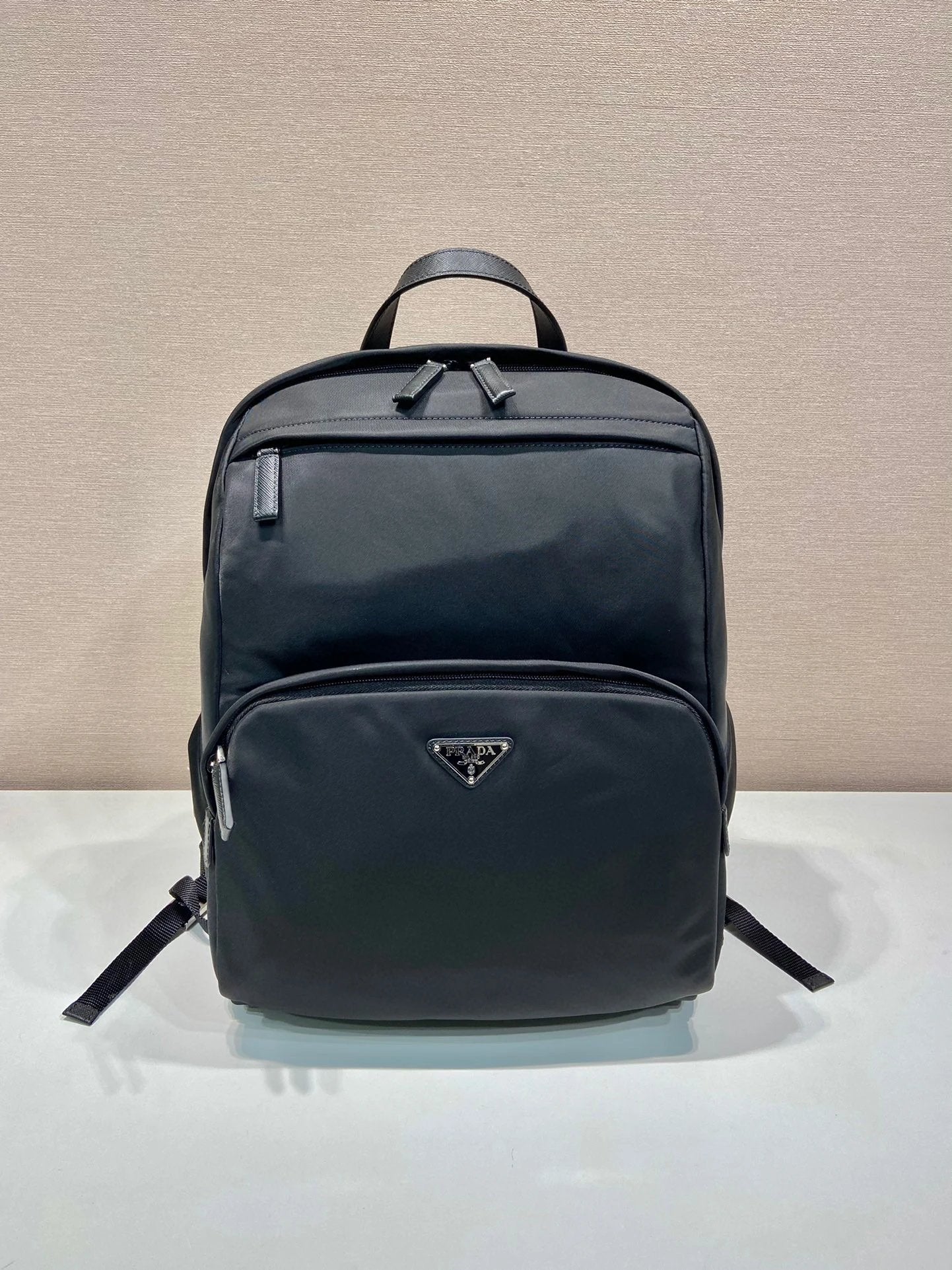 PRADA Bag Top version Recycled Nylon Multifunctional Backpack School Bag Backpack Sports Bag Travel Bag School Bag Travel Bag Men's and Women's Bags Bag2VZ104