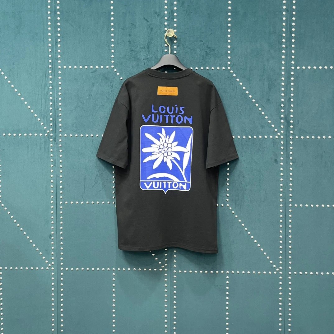 Louis Vuitton LV T-shirt Back Daisy Print logo round Neck Short Sleeve25ss New Pure Cotton Unisex Style T T-shirt OS Loose Fit Base Shirt Top Half Sleeve T-Shirt